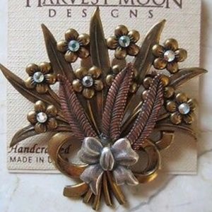 New on Card Floral Spray Pin Brooch